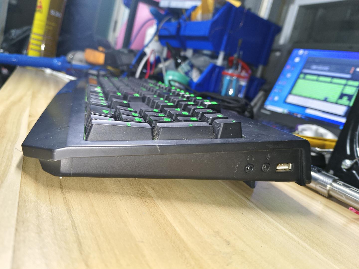 Bàn phím cơ Razer Blackwidow Ultimate 2013 hàng cũ - Ảnh 4