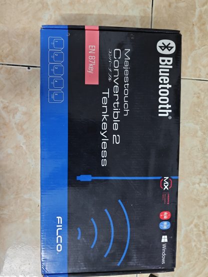 Hộp bàn phím Filco Majestouch Convertible 2 TKL màu đen viền xanh logo Bluetooth và Cherry MX